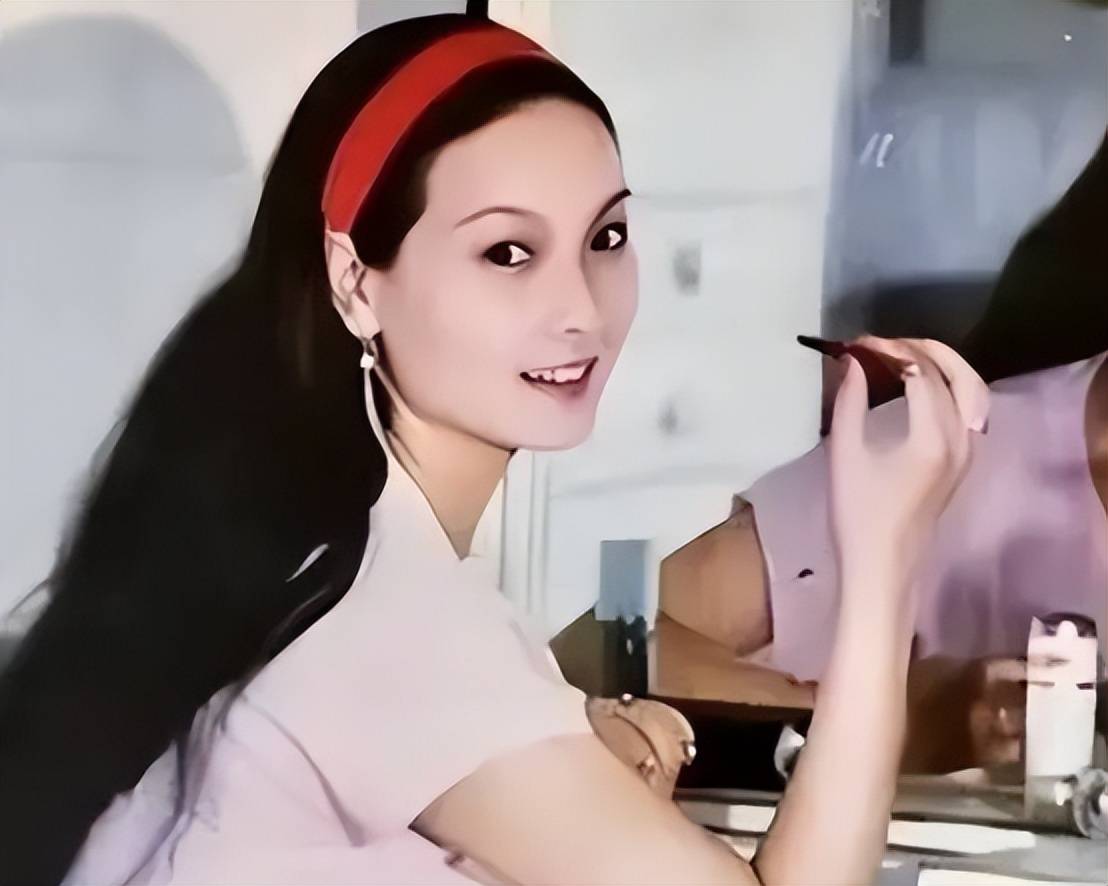 最美明星“刘三姐”：出卖身体103次，敛财76万，枪毙前大喊不服