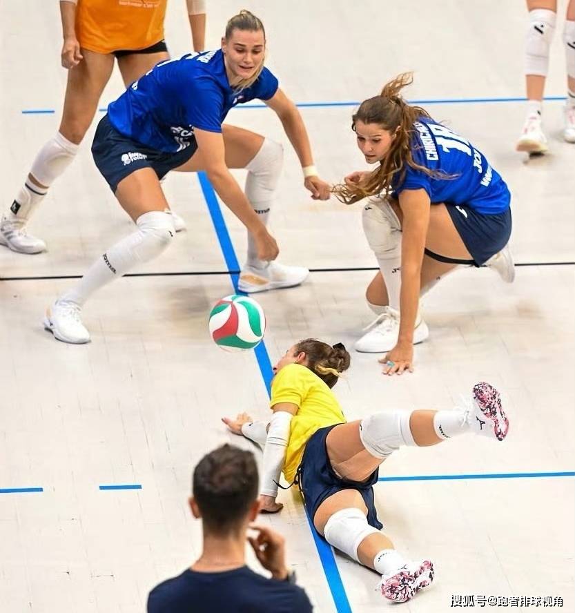 原创 3:0!朱婷首发11分,哈克得分王,率队晋级决赛,主力阵容回归