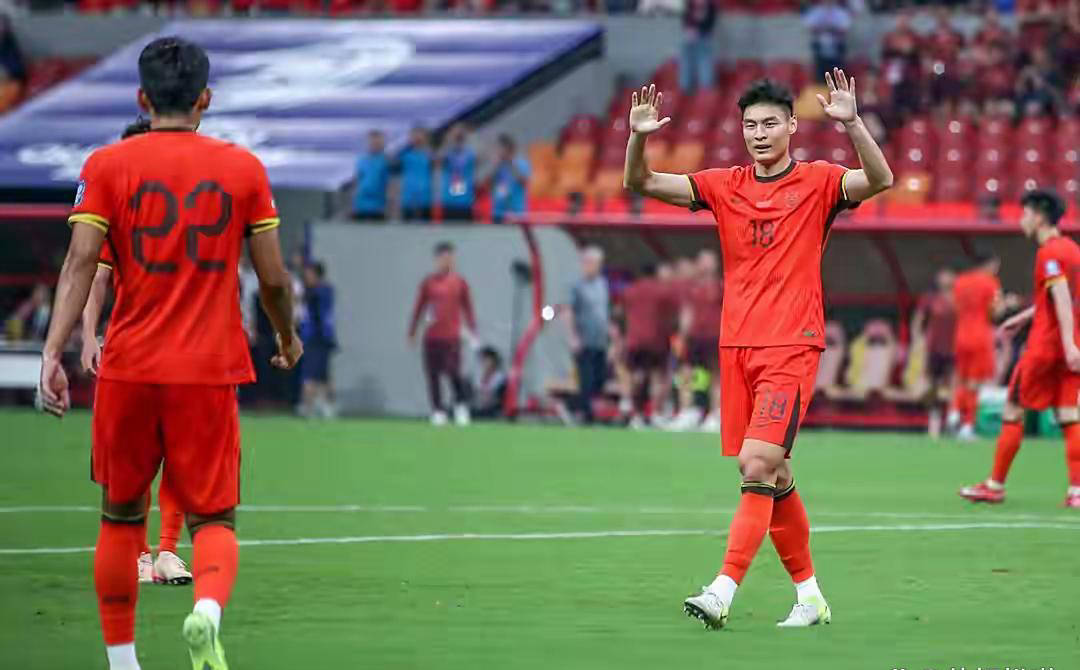 足球直播-NBA直播_英超_世界杯体育【超清在线观看】世界杯扩军至64队中国国家男足迎来机遇？