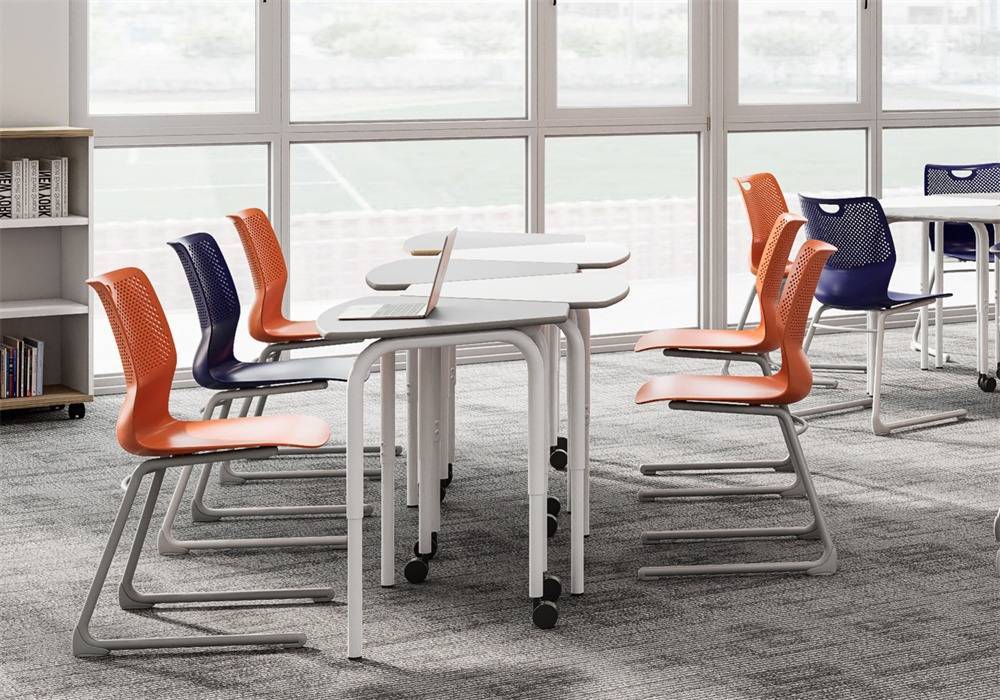 原创设计认证加持：精一股份办公家具的流行趋势预判