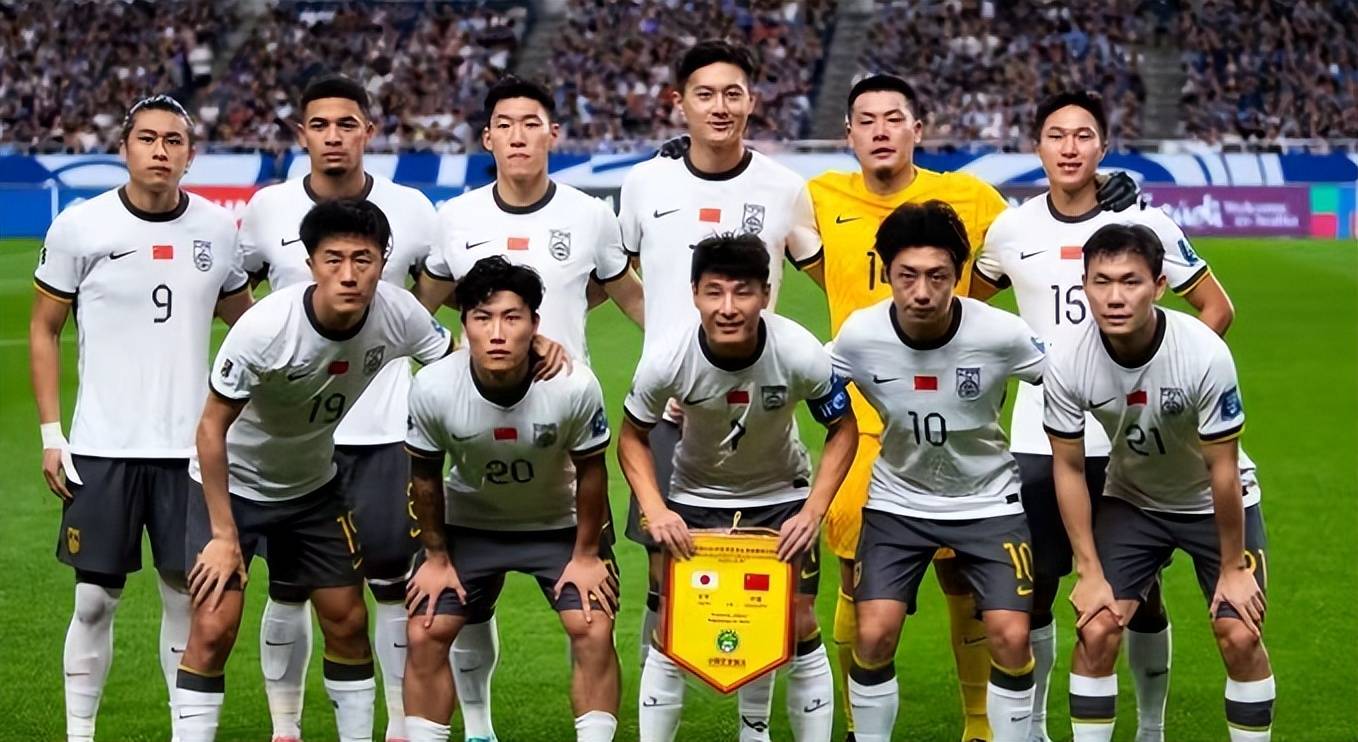 国足选帅消息满天飞本土教练仅有1人符合要求邵佳一郑智都不够格