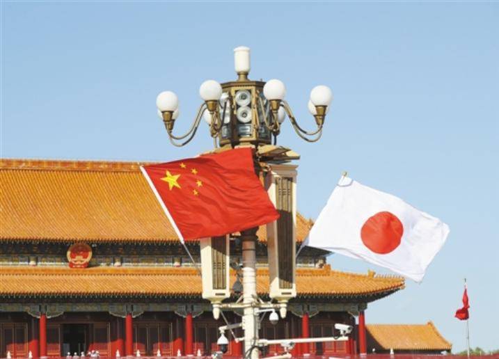 原创             10月4日特讯！高市早苗当选日本新任首相，中方正式回应，罕见言辞引爆国际舆论