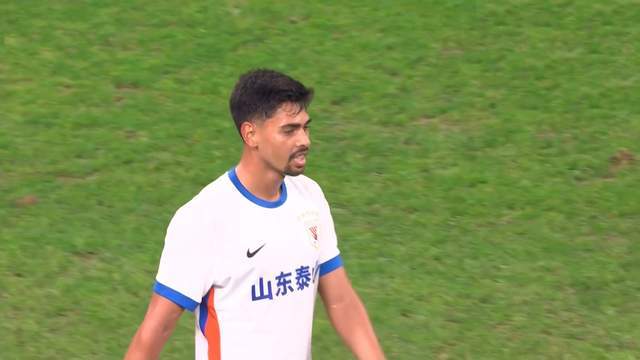 原创             瓦科不值顶薪续约，更缺B2B中场，泰山队不给韩鹏转正机会，目标洋帅