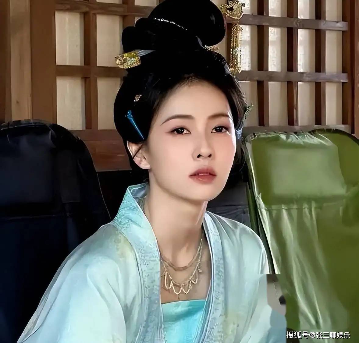 继赵露思鹿晗生病后，白鹿又自曝病情，无力绝望，什么也吃不下