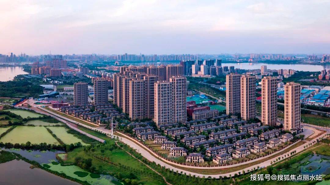 球速体育- 球速体育官方网站- APP下载2025最新网站湖北【湖北文旅·书院世家别墅】售楼处欢迎您楼盘详情-样板间价格户型-停车位-容积率-小区环境-售楼处地址-定位 -【预约电话】