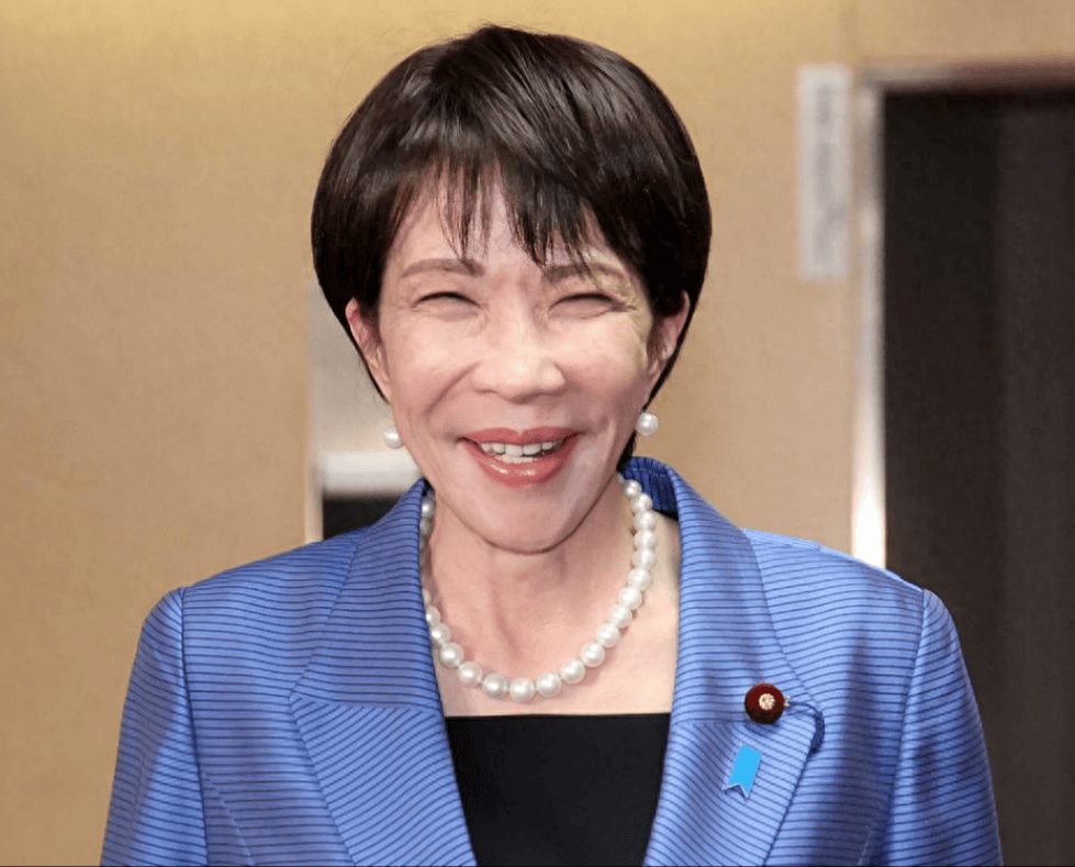 迟迟没等来北京贺电,高市早苗对中国称呼有变,率先发出见面邀请 迟迟没等来北京贺电,高市早苗对中国称呼有变,率先发出见面邀请