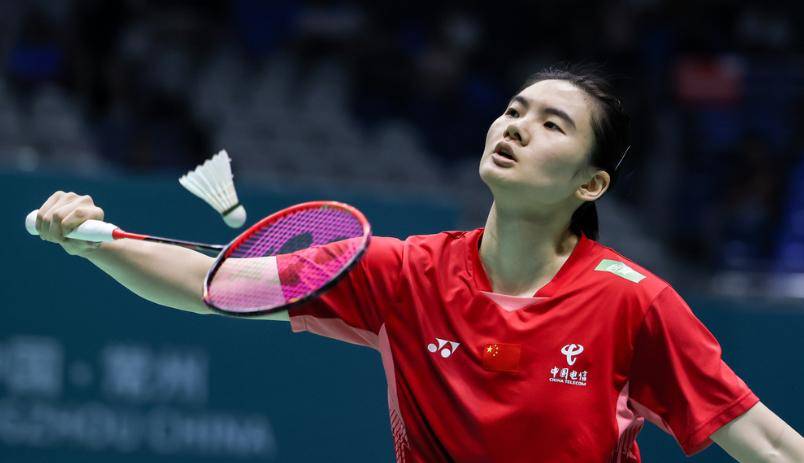 原创             单局21-7吊打世界第8！韩悦2-1日本二单，半决赛国羽围剿安洗莹
