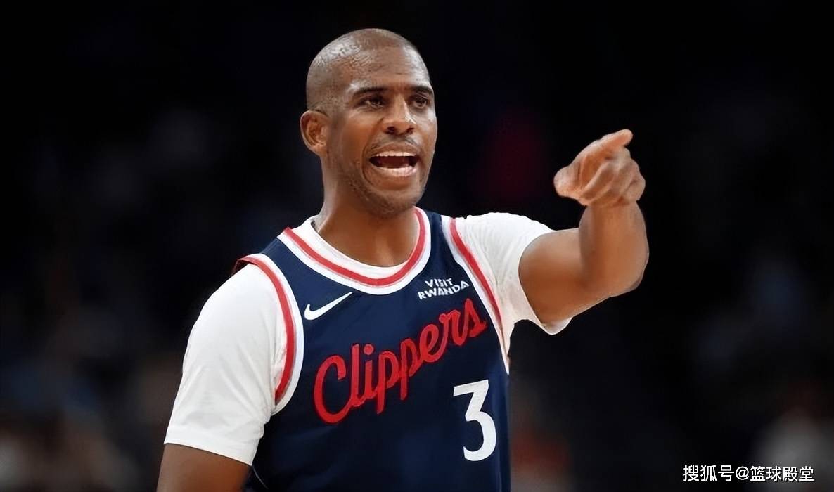 原创             泰伦卢再成毒瘤!末节重用祖巴茨险引崩盘,另有2败笔用人遭批!