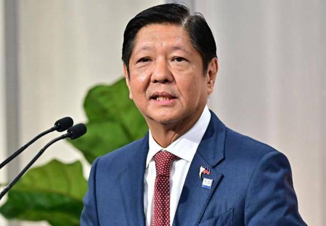 果然早有准备：4国派兵堵在南海，没想到，中国军舰更多！