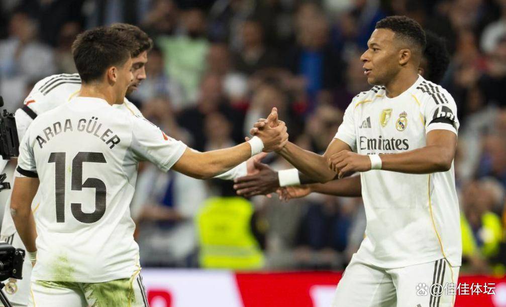 英超联赛免费高清直播+实时赛程+积分预测（2025赛季全覆盖）英超疯狂夜：皇马4-0六连胜、利物浦2-0、尤文新帅开门红！