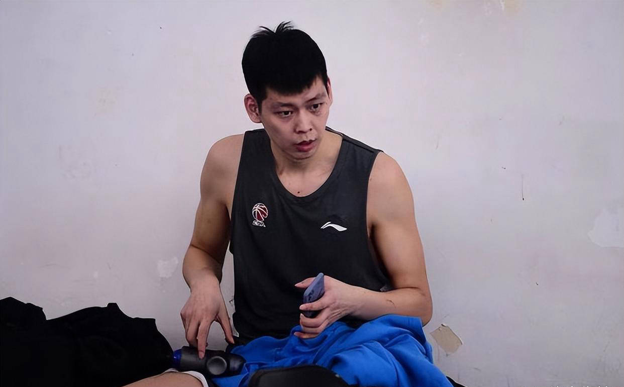 悬念升级！朱荣振或成CBA新秀李祥波引领风向蜜獾弯道冲刺CBA盘口与数据深度__今日盘口分析·大小分策略·球队档案