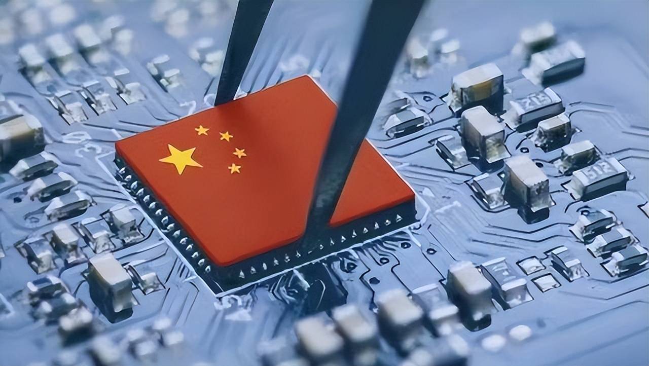 原创             美国制裁加重！哈工大喜迎“捅破天技术”，外媒：这还怎么玩？
