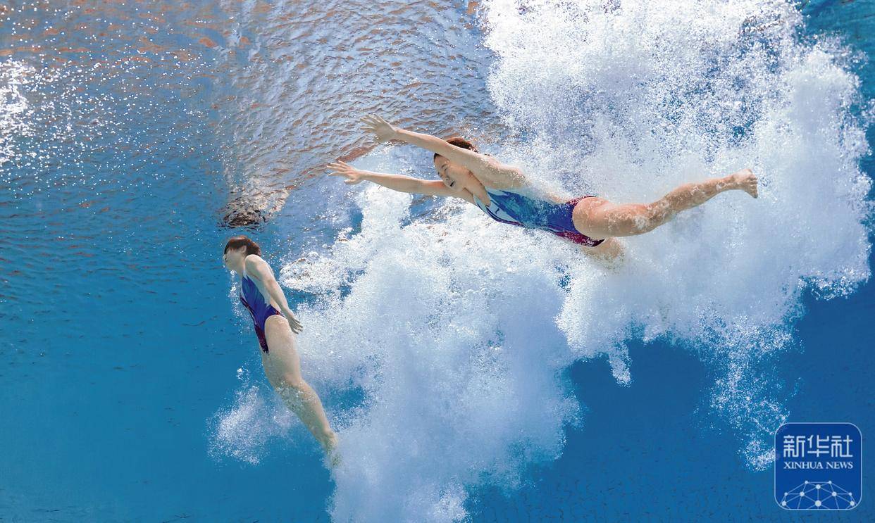 全运会跳水女子双人3米跳板-广东队组合陈艺文/林珊夺冠