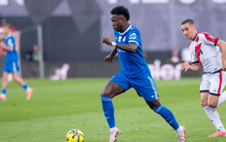 “皇马0比0战平巴列卡诺连续两场比赛不胜一