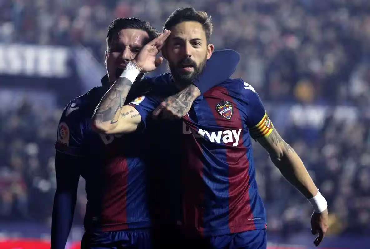 西甲：马竞vs莱万特！马西班牙足球甲级联赛竞势不可挡莱万特残阵客战悬念何在？