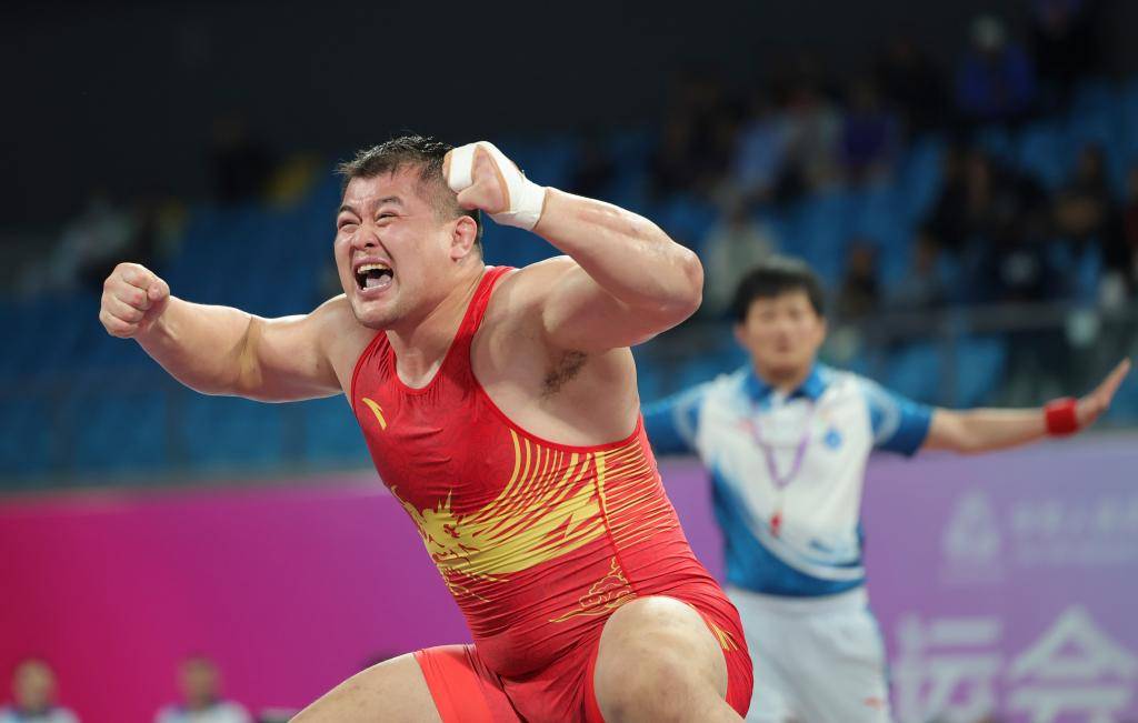 13日综述：张展硕张子宇新星闪耀 吴愉何诗蓓老将圆梦