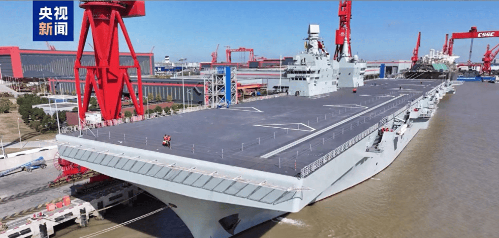 四川舰海试,中国航母也要下饺子,075、076两栖攻击舰亮剑国际军事舞台!