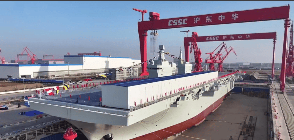四川舰海试,中国航母也要下饺子,075、076两栖攻击舰亮剑国际军事舞台!