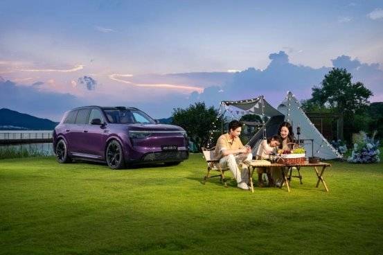 12万辆交付实力印证！问界M8以全维产品力，领跑40万级高端市场