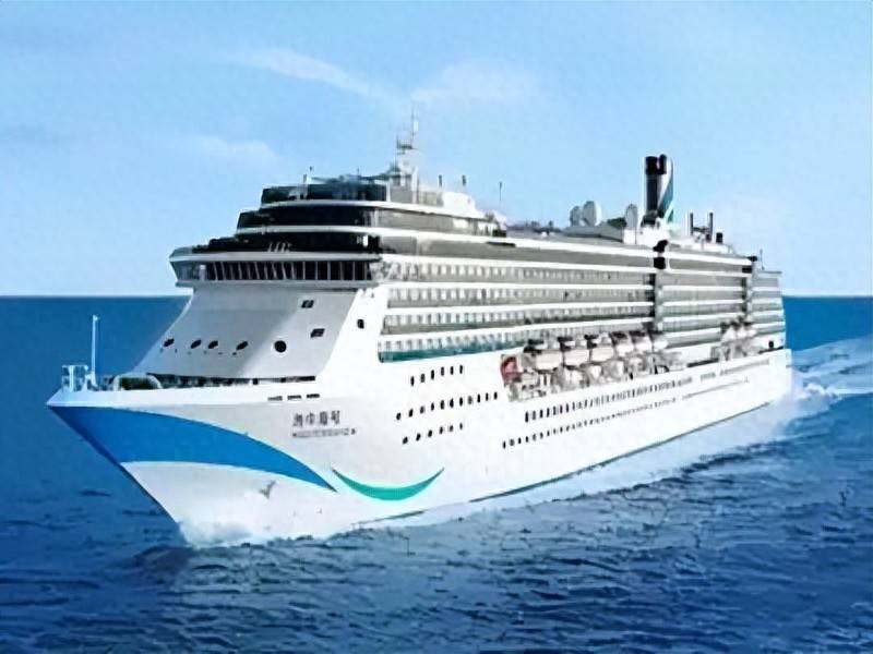中国一邮轮放弃日本靠岸,取消乘客下船
