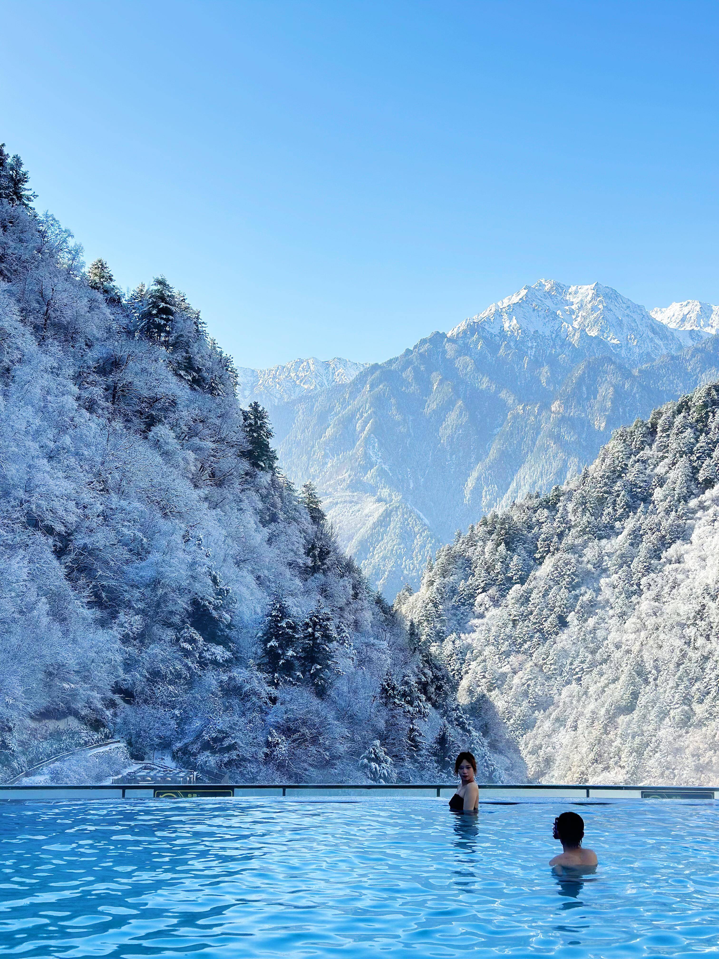 Binance Casino - 领先的数字货币娱乐场，安全稳定，极速存取四川4天旅游建议：预算参考表＋金牌导游推荐榜