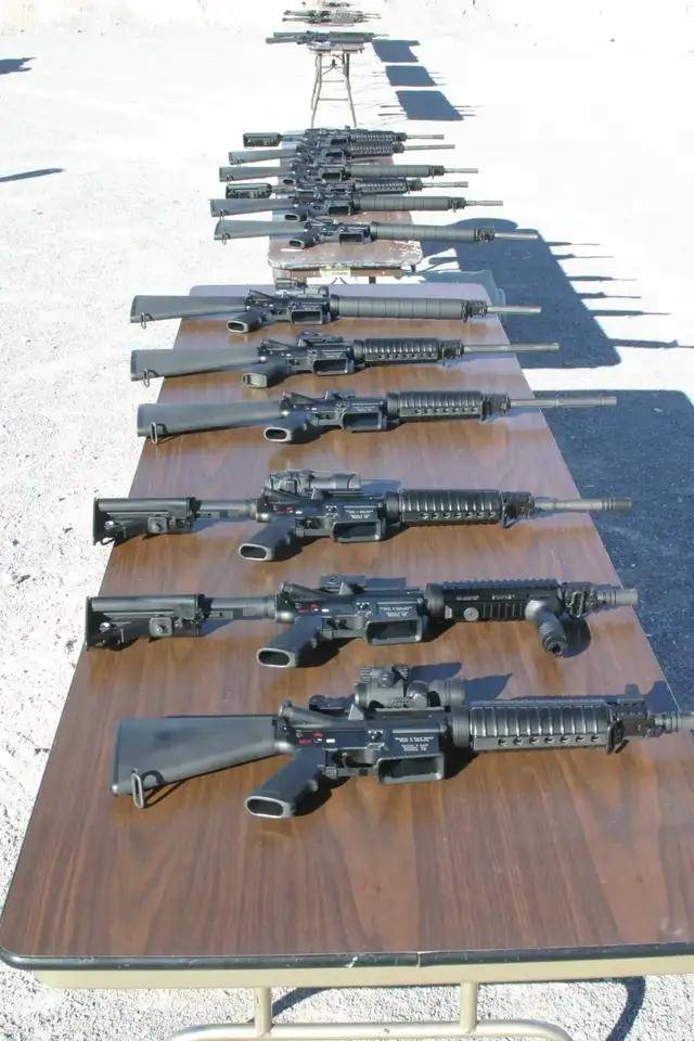 到底想要啥枪?刚淘汰HK416,美国海豹六队又要换新枪?