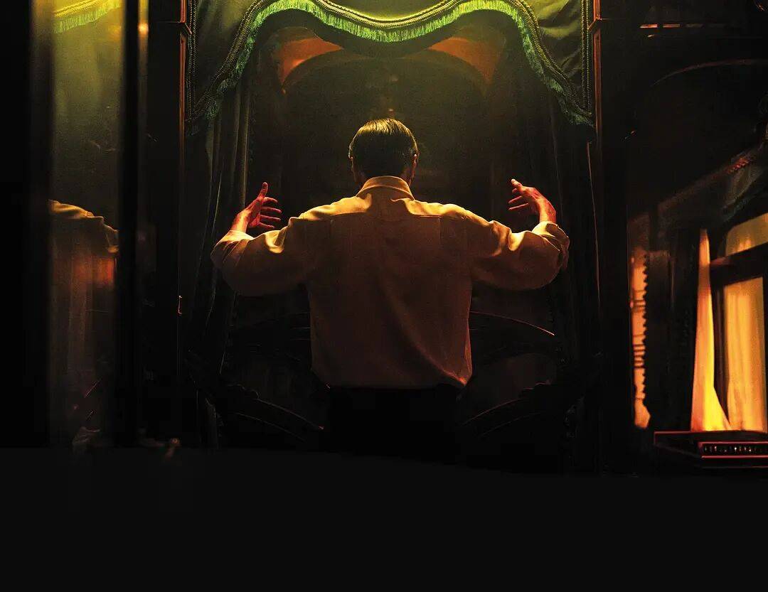 易烊千玺力撑票房但难抵上映口碑两极…《狂野时代》最大的“罪过”，是难懂吗？