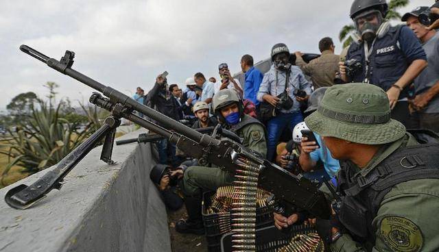 “杀神”带队，120名俄军破美封锁，挺进委内瑞拉！特朗普还打吗