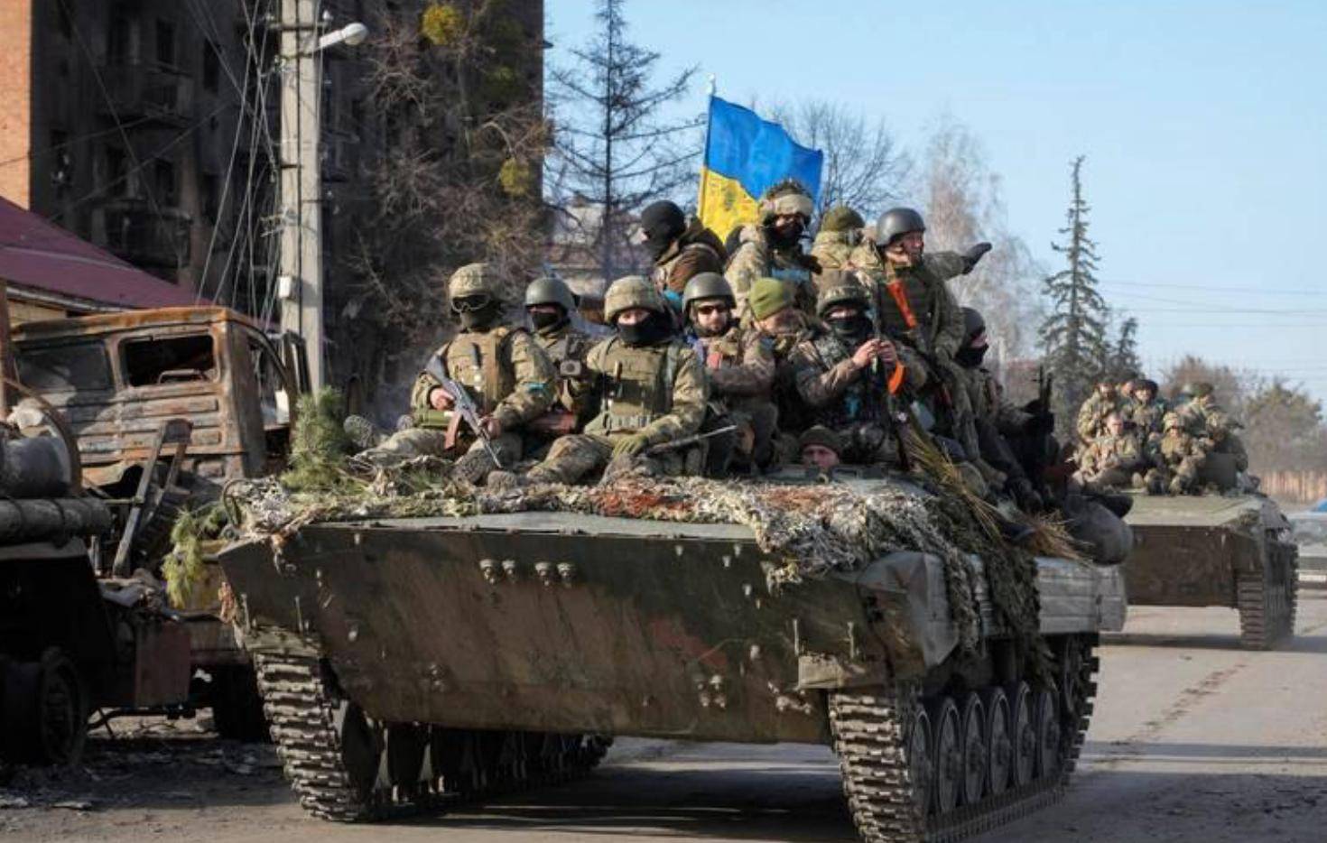 37:1！俄乌最新遗体交换比例触目惊心，乌军战线为何还未崩溃？