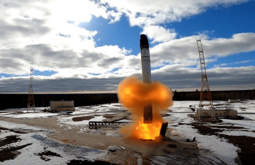 已经损失170万兵员！乌克兰仍不认命，北约80万大军待命，开辟东线战场？