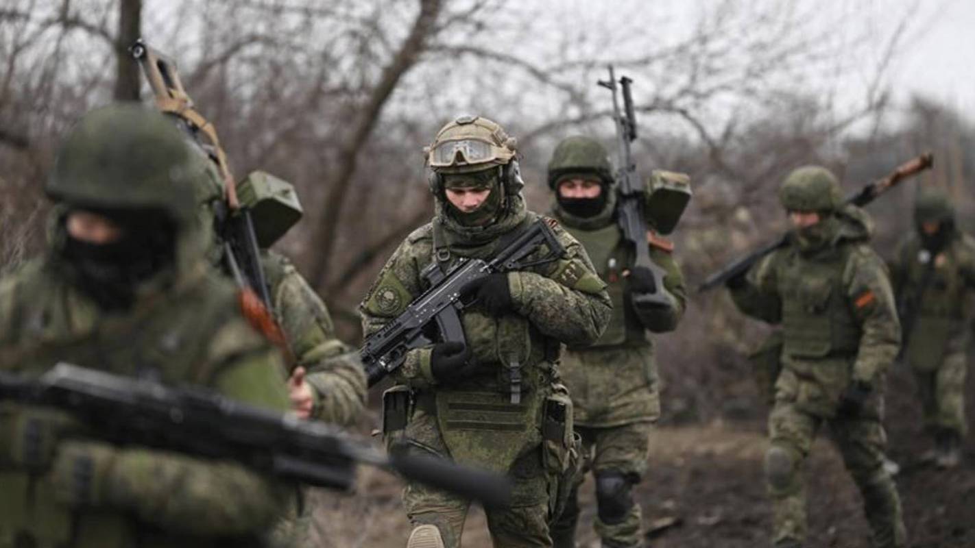 俄方狠话兑现，5000公斤航弹炸碎防核指挥所：乌军大鱼遭一网打尽