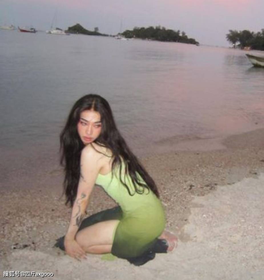 男女不分！陶晶莹带女儿参加婚礼，被误认成儿子，神似网红郭有才