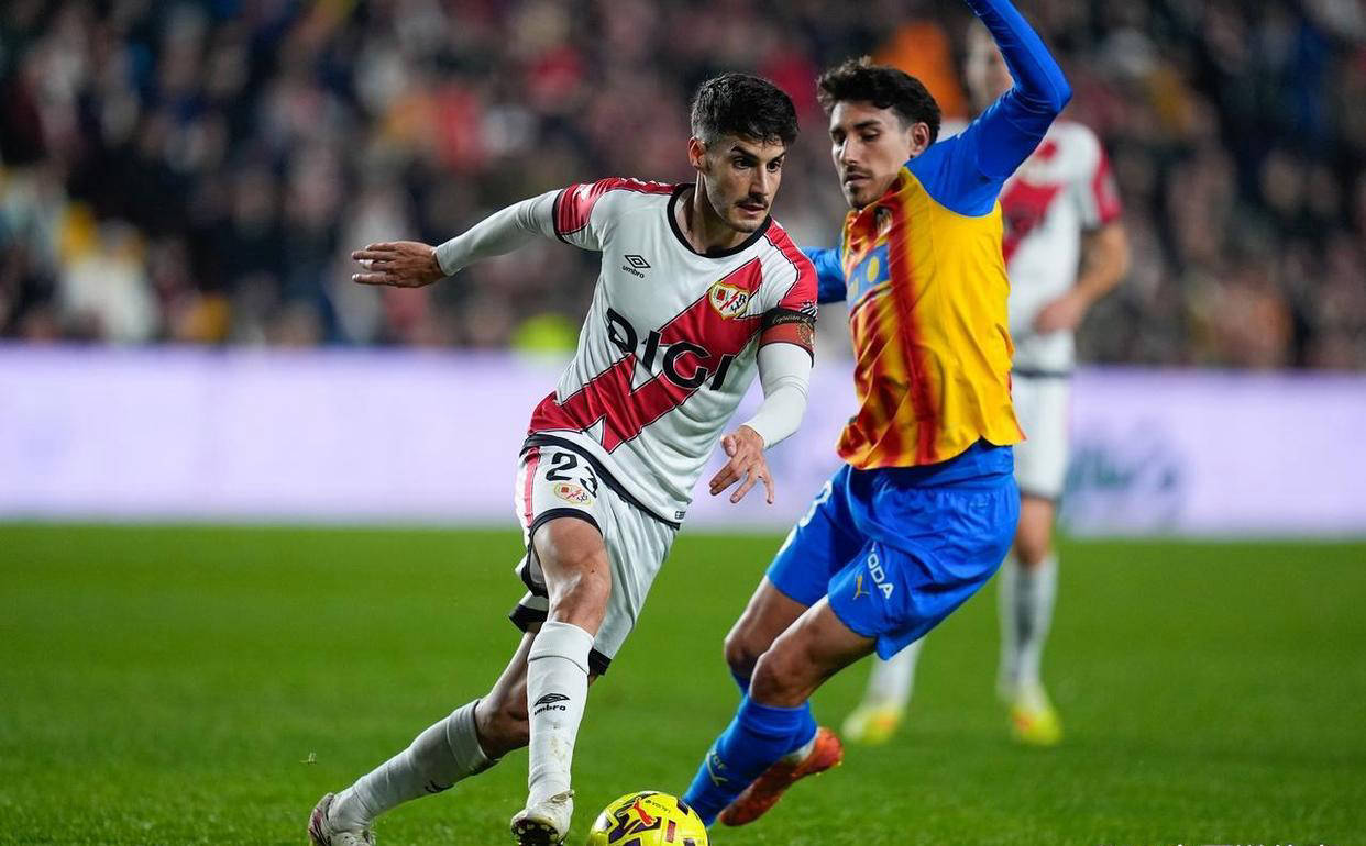 “西西班牙足球甲级联赛甲最新积分战报：巴列