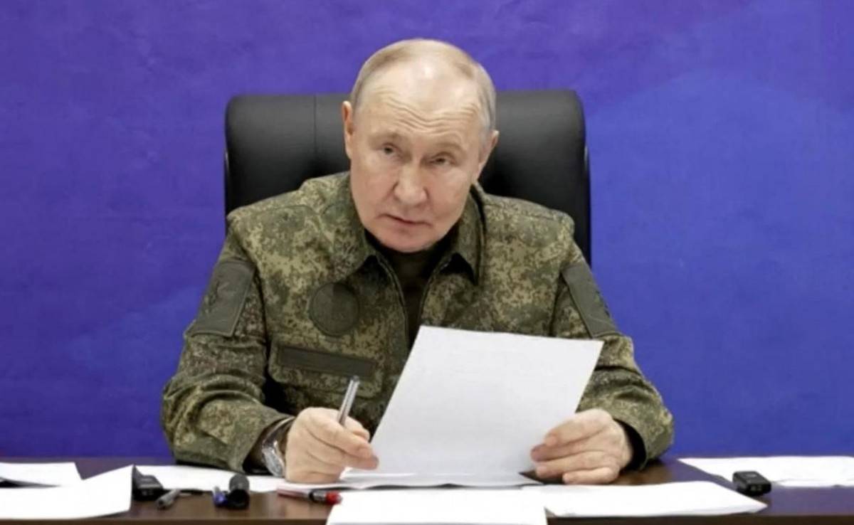 俄军宣布正式占领红军城!俄罗斯伤亡五万人,大批乌军尸横遍野,最后决战即将打响