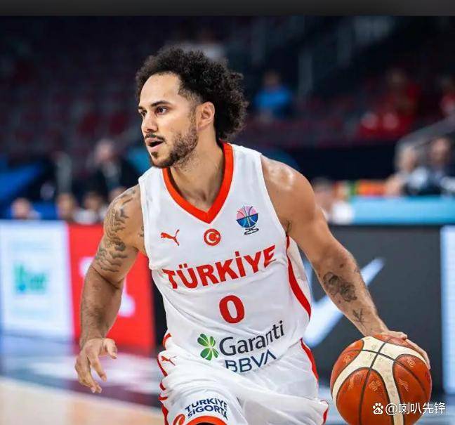 欧洲篮球联赛中文网__赛程比分+球队资讯+盘口分析父亲是MLB传奇他却在篮球场逆袭！被NBA抛弃后他成了土耳其国家英雄
