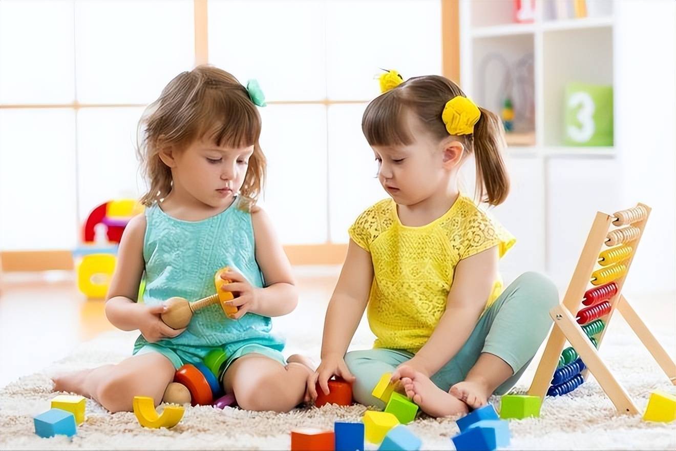 宝宝认生怎么办?试试这3个办法