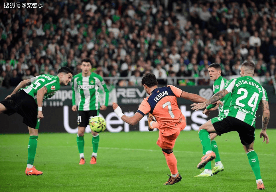 西甲积分榜：巴萨40分领西甲联赛免费高清直播＋实时赛程积分榜＋竞彩预测全覆盖（2025赛季）跑！皇马36分紧随其后！黄潜35分第三！