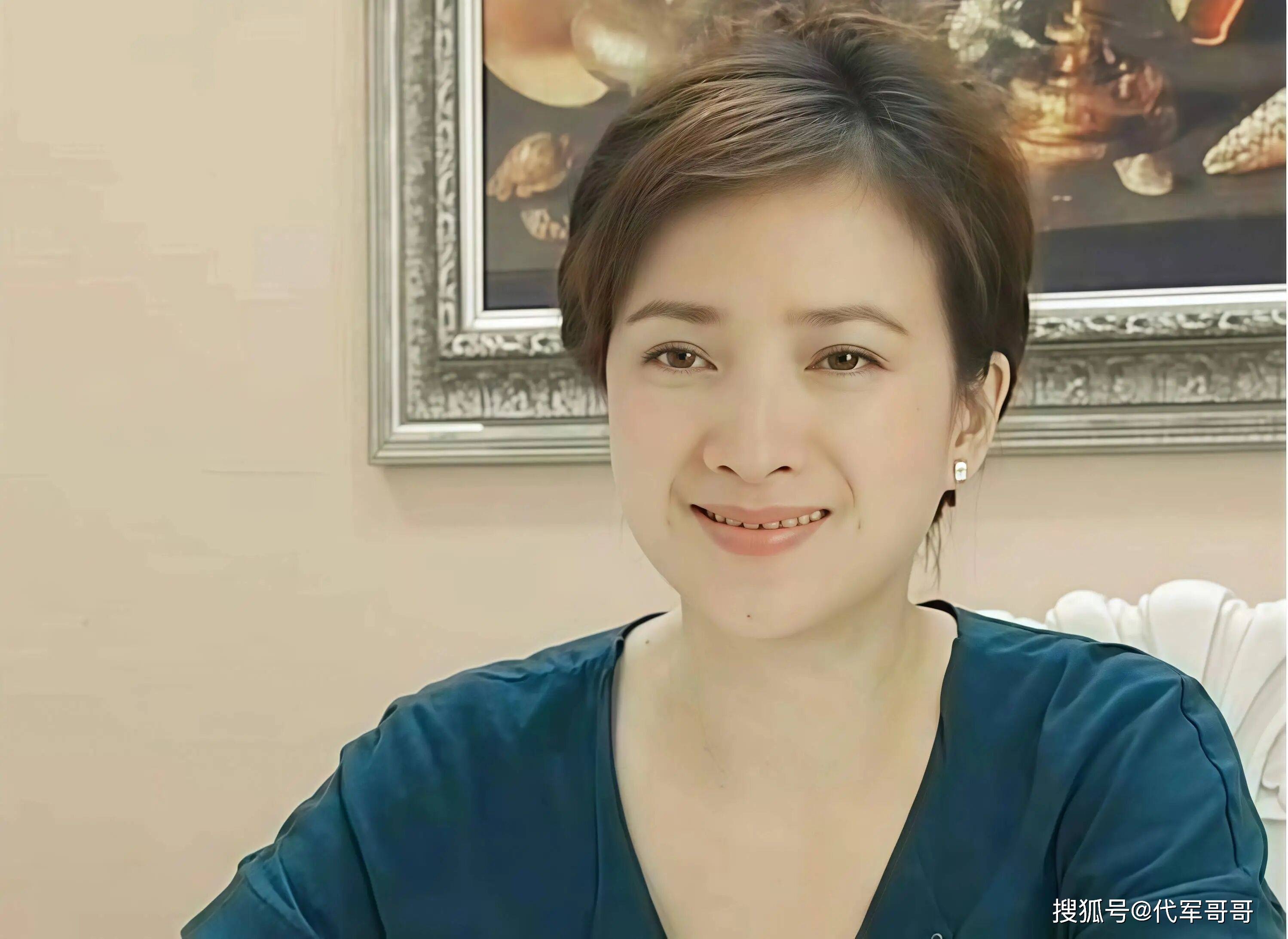 61岁著名演员何晴去世,曾与许亚军育有一子,死因曝光让人惋惜