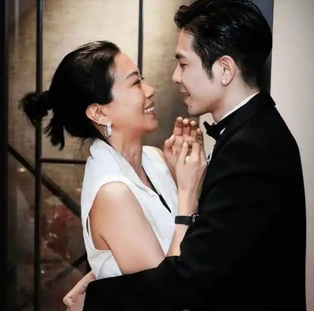 萧敬腾岳父去世,陪床三个月被赞比亲儿子还好,娇妻痛哭我没爸了