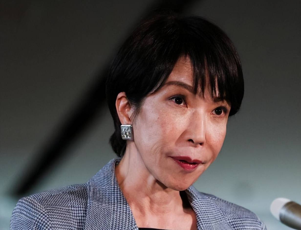 事态已超出日本掌控,辽宁舰打破一个惯例,日方致电中方遭拒接