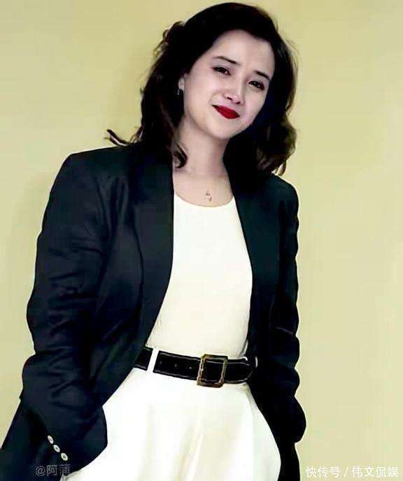 61岁何晴还有这三件遗憾：退休没办妥、缺席儿子毕业、因病离世