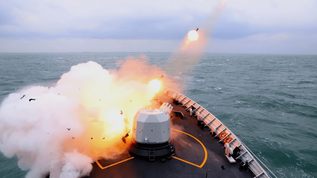 日本还没等到中方明确答复，高市早苗先收到的，是解放军的反制行动！