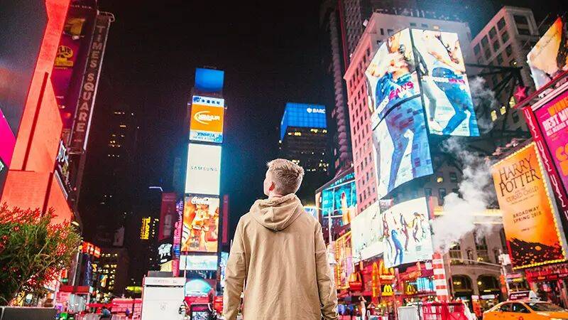 尊时凯龙却唯有3000人点击时