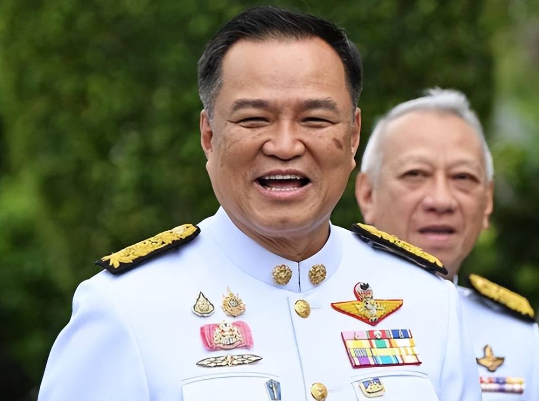 柬埔寨一仗被打出原形，谈判怕有去无回，求改中立场地被拒？