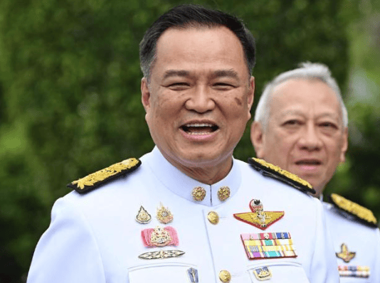 柬埔寨提四个停火条件，泰国拒绝更换谈判地点，中美说话都不好使？