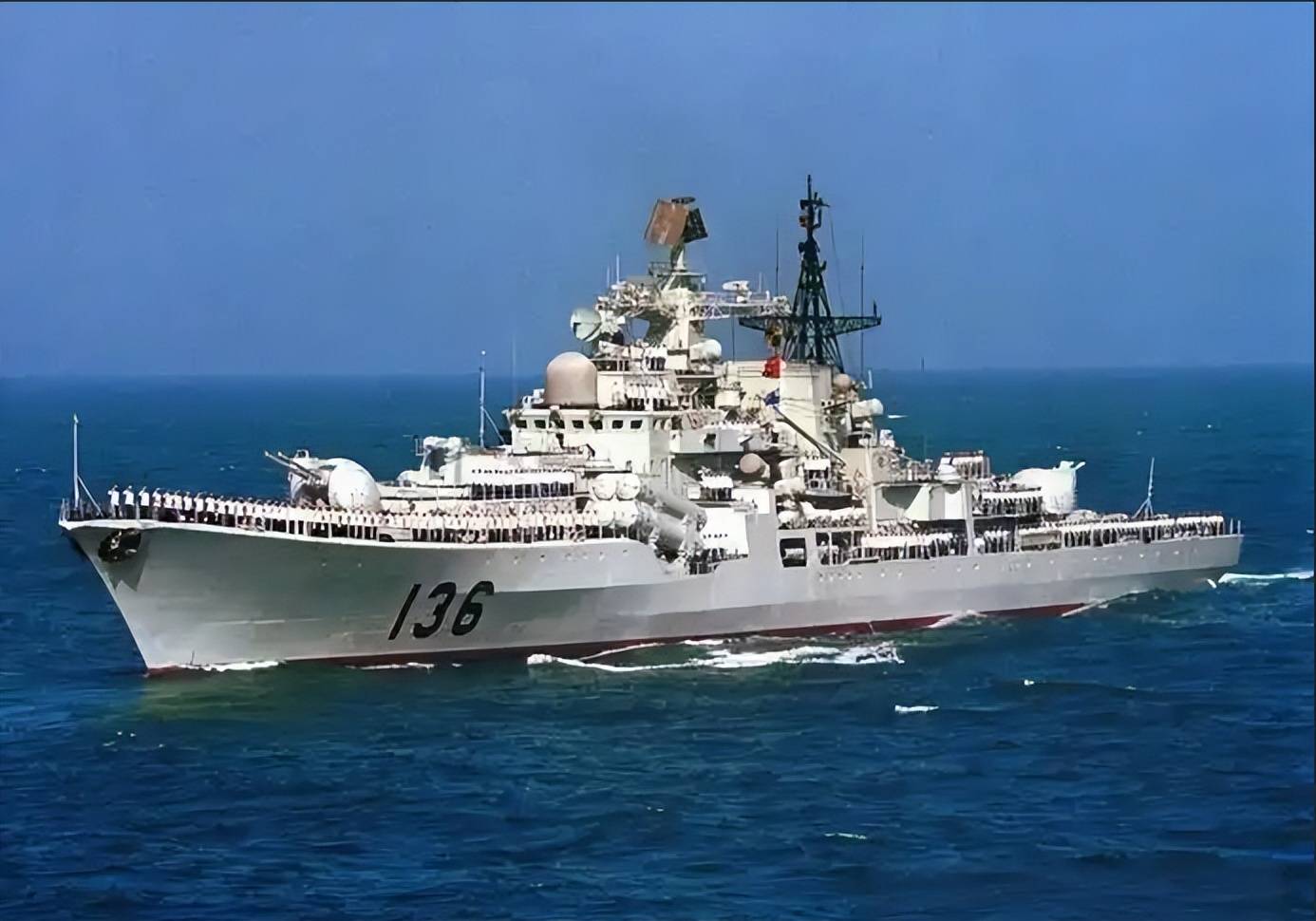 俄海军只有6艘驱逐舰，中国海军有60艘，4艘现代级能退给俄罗斯吗