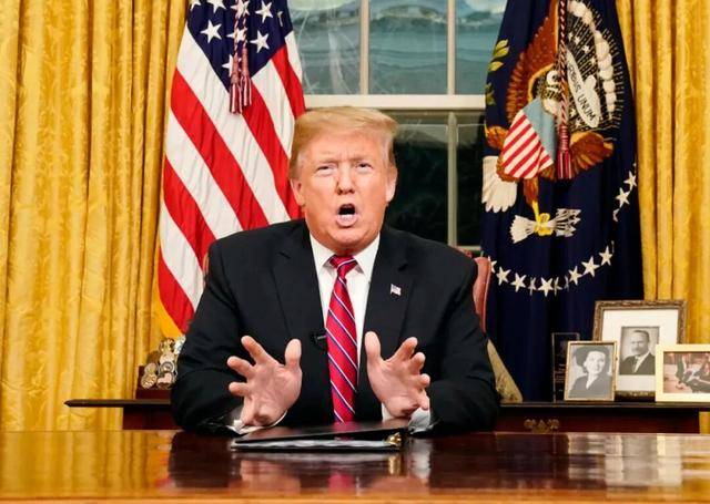 高市早苗一觉醒来天塌了！解放军最新动作前所未有，要动真格了？