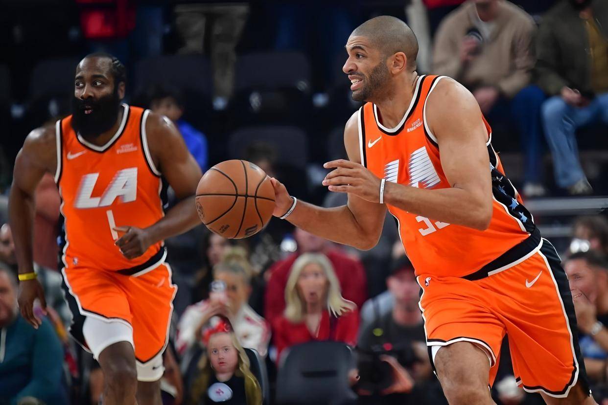 小火箭港服价格查询网站