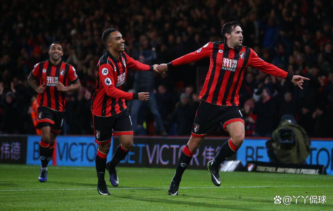 “英超攻防大战：伯恩茅斯的脆弱防线如何抵挡