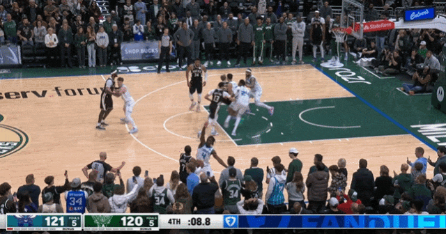 一天出了三个历史第一！不愧是NBA超巨啊